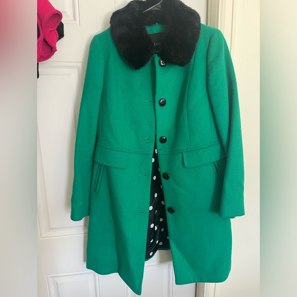 Gorgeous Kelly green peacoat with fur hood